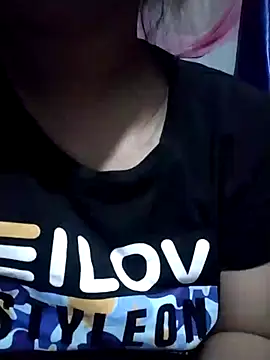 Snapshot of xxyourfantasyxx chatting on 07.24.26 xxyourfantasyxx online show from 07.24.26