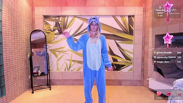 Snapshot of fleximona chatting on 03.21.26 fleximona online show from 03.21.26