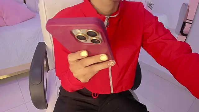 Meghan stonne  online show from 09.30.25