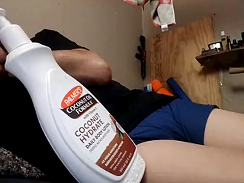 sausylolly online show from 11.26.25