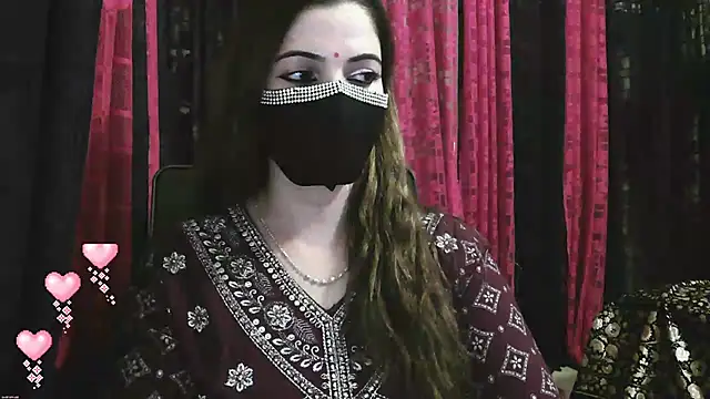 Snapshot of Cute_Sonii chatting on 12.21.24 Cute Sonii online show from 12.21.24