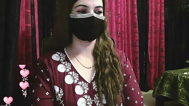 Snapshot of Cute_Sonii chatting on 12.27.24 Cute Sonii online show from 12.27.24