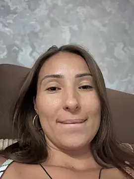 Snapshot of YOUR-KARINA chatting on 12.06.24 YOUR-KARINA online show from 12.06.24