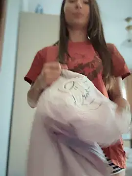 Snapshot of YOUR-KARINA chatting on 01.17.25 YOUR-KARINA online show from 01.17.25