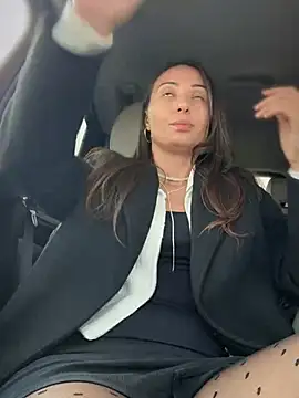 Snapshot of YOUR-KARINA chatting on 02.17.25 YOUR-KARINA online show from 02.17.25