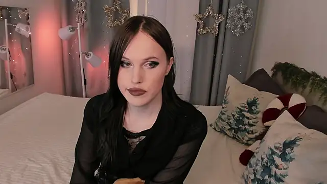 EffieMinki online show from 01.08.26