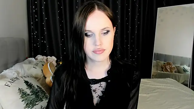 EffieMinki online show from 01.14.26