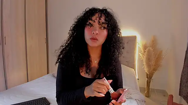 mariam hill online show from 11.22.25