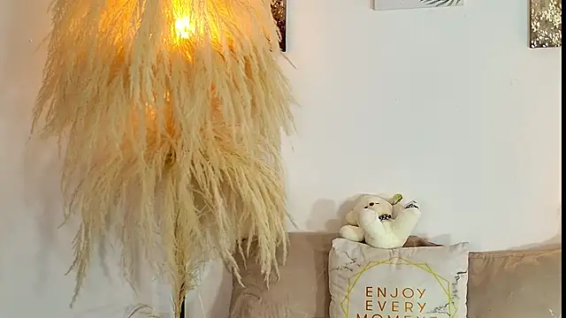 SarahCinnamon- online show from 08.07.26