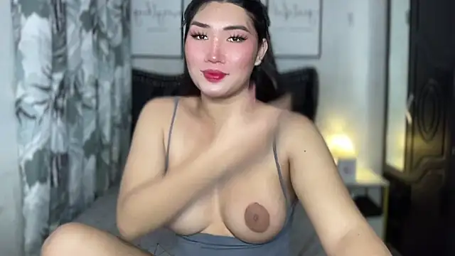 Miss Deliciousness online show from 05.11.26