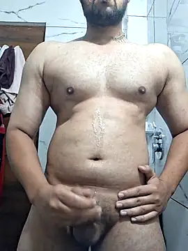 Snapshot of GYMBOY0071 chatting on 09.22.25 GYMBOY0071 online show from 09.22.25