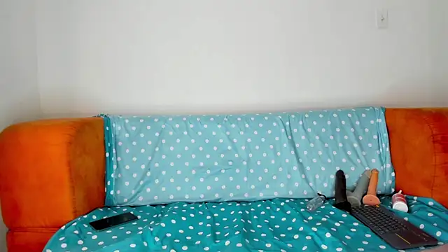 moana taylor online show from 01.13.25