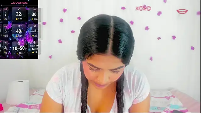 moana taylor online show from 11.17.25