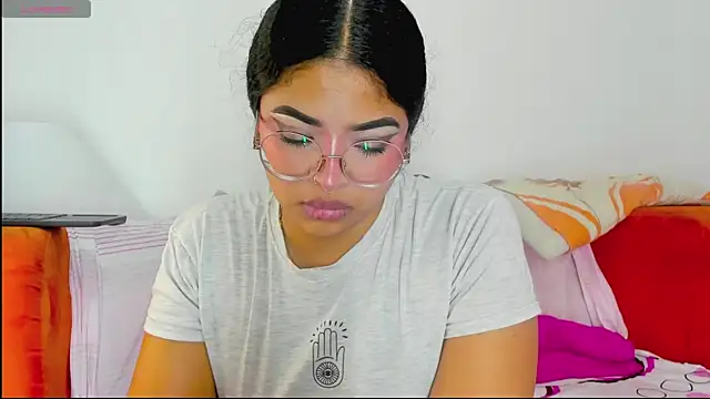 moana taylor online show from 05.08.26