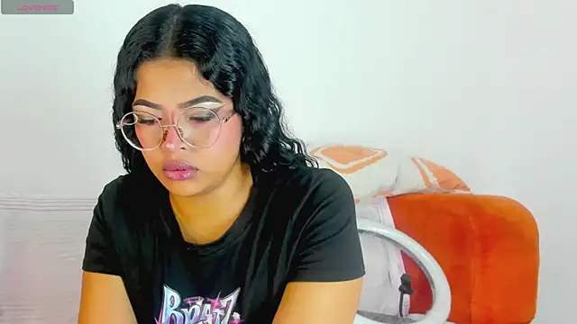 moana taylor online show from 06.14.26