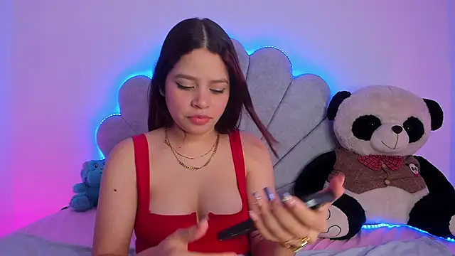 EmmaClarck online show from 02.19.25