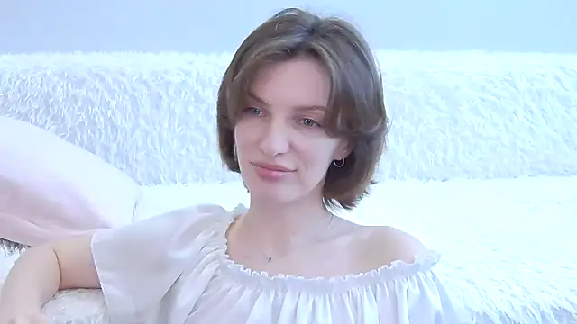 Beauty Alex online show from 05.18.26