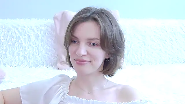 Beauty Alex online show from 05.18.26