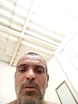 Snapshot of Henrifalcao chatting on 09.23.25 Henrifalcao online show from 09.23.25