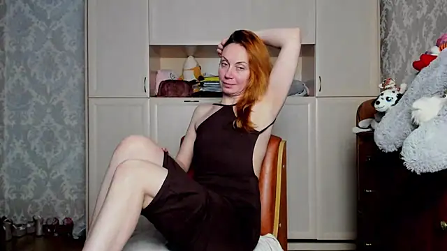 Snapshot of BrightBurst chatting on 03.13.25 BrightBurst online show from 03.13.25