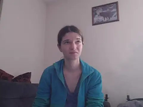 Snapshot of Geile-Luna chatting on 12.28.24 Geile-Luna online show from 12.28.24