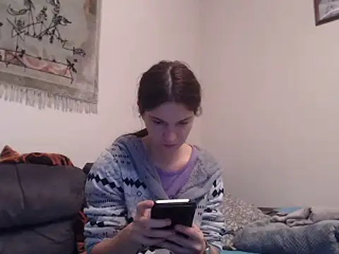 Snapshot of Geile-Luna chatting on 02.12.25 Geile-Luna online show from 02.12.25