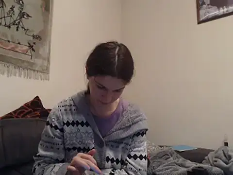 Snapshot of Geile-Luna chatting on 02.18.25 Geile-Luna online show from 02.18.25