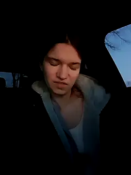 Snapshot of Geile-Luna chatting on 03.01.25 Geile-Luna online show from 03.01.25