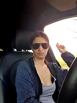 Snapshot of Geile-Luna chatting on 03.09.25 Geile-Luna online show from 03.09.25