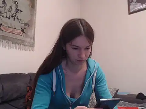 Snapshot of Geile-Luna chatting on 03.22.25 Geile-Luna online show from 03.22.25