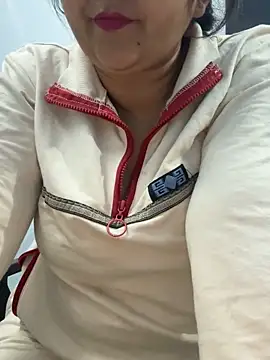 Preet Kaur 69 online show from 11.18.25