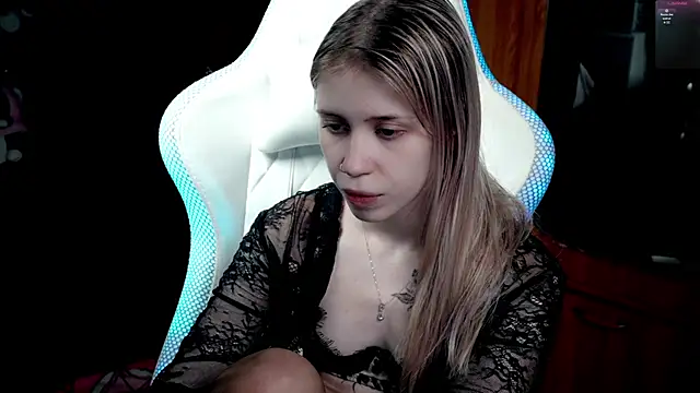 ho1yho1e online show from 11.29.25