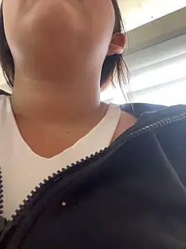 Lia sexx online show from 12.22.25