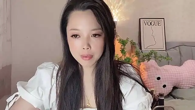 Snapshot of kk_lele chatting on 05.11.26 kk lele online show from 05.11.26