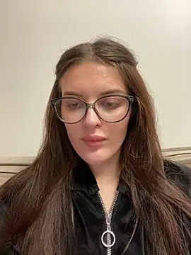 little belucci online show from 01.28.25