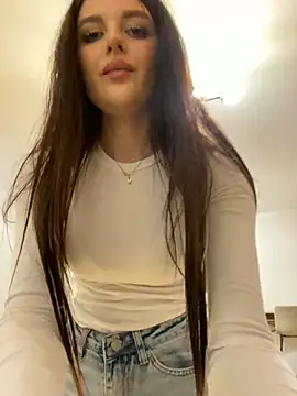 little belucci online show from 03.08.25