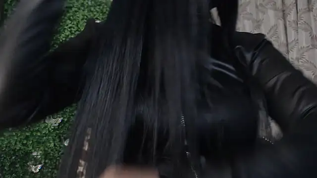 Snapshot of valquiria_sirgun chatting on 11.19.25 valquiria sirgun online show from 11.19.25