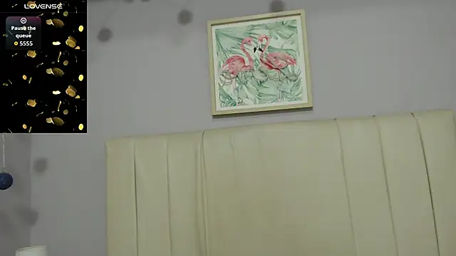 Snapshot of amy_le01 chatting on 11.29.25 amy le01 online show from 11.29.25