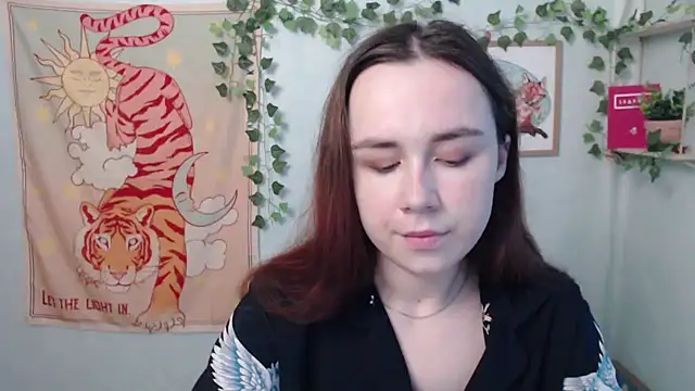 VeryVeryVeryShy  online show from 06.08.26