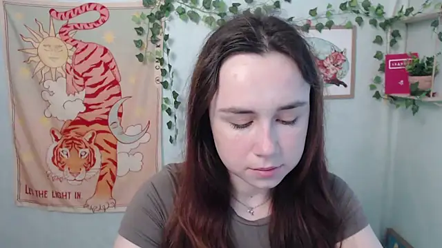 VeryVeryVeryShy  online show from 06.13.26
