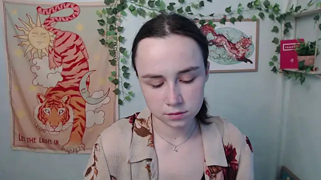 VeryVeryVeryShy  online show from 06.19.26