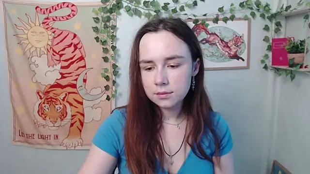 Snapshot of VeryVeryVeryShy_ chatting on 06.26.26 VeryVeryVeryShy online show from 06.26.26