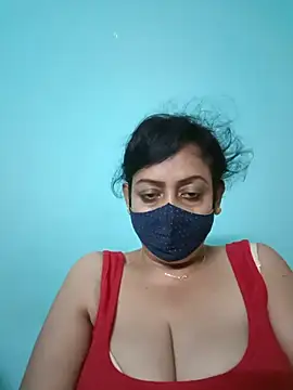 Snapshot of love_suman chatting on 07.17.26 love suman online show from 07.17.26
