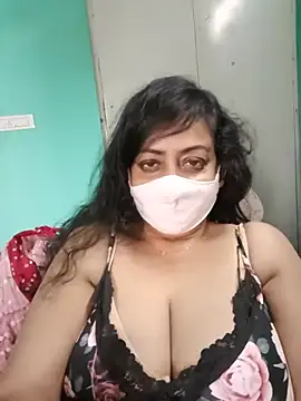 Snapshot of love_suman chatting on 07.28.26 love suman online show from 07.28.26