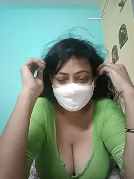 Snapshot of love_suman chatting on 07.28.26 love suman online show from 07.28.26