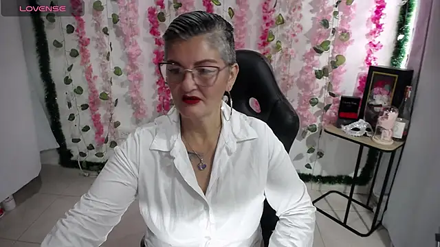 bety-cum2 online show from 03.03.25