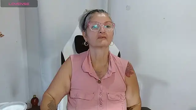 bety-cum2 online show from 04.29.26