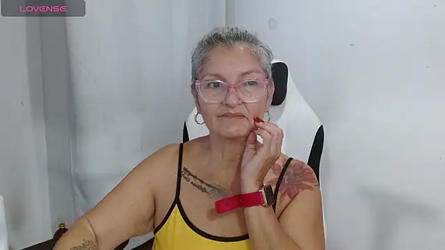 bety-cum2 online show from 05.02.26