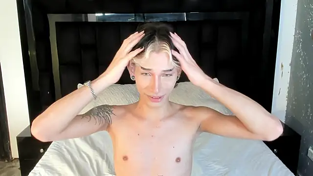 AndyWiilliams online show from 01.03.25