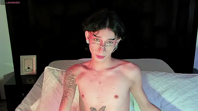 AndyWiilliams online show from 02.13.25